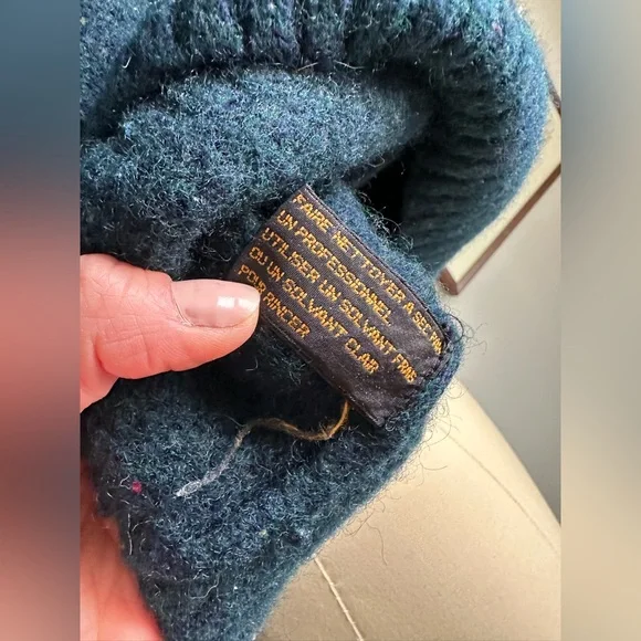 Eddie Bauer vintage wool sweater blue navy crew neck - Picture 8 of 9